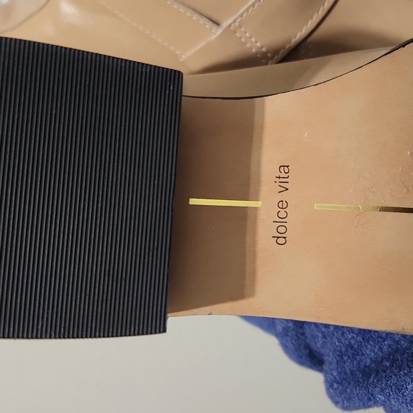 Dolce Vita Tan Heeled Boots with Buckle Detail 7WC (NOT Leather) - Picture 14 of 14